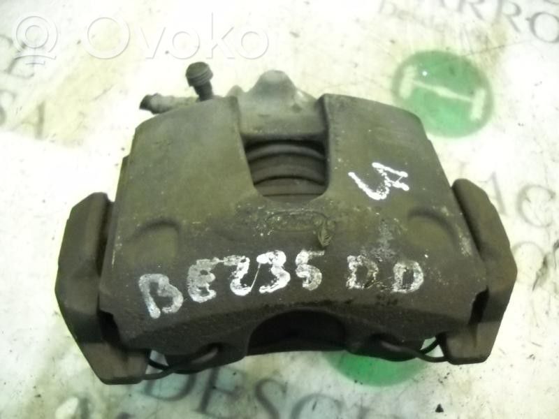 Caliper de freno delantero