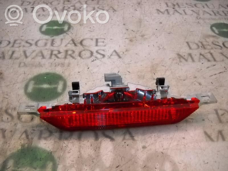 Toyota Corolla Verso E121 Lampă spate în caroserie 