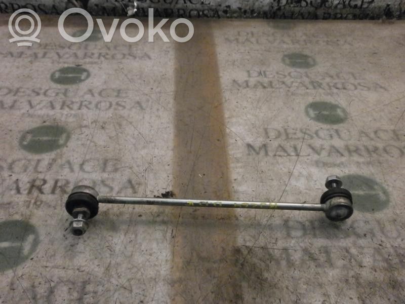 Etukallistuksenvaimentajan tanko