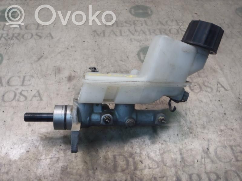 Bomba de freno   GJ6L4340ZA