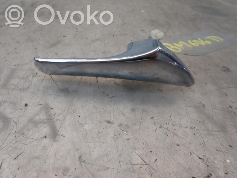 Manecilla interna puerta trasera   A21176602247F24