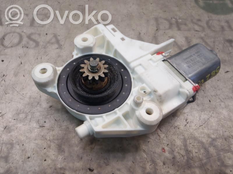 Ford Focus Alzacristalli elettrico della portiera anteriore