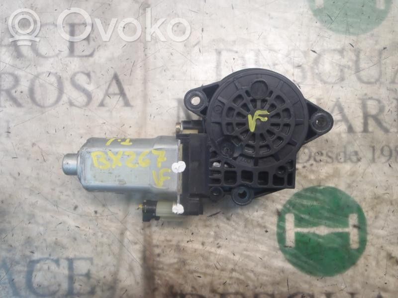 KIA Cerato Alzacristalli della portiera posteriore con motorino