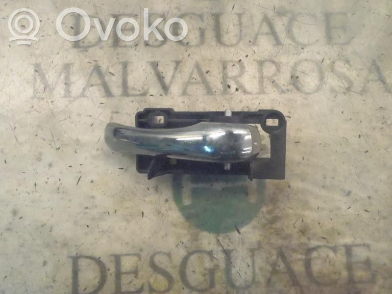 Manecilla interna puerta delantera   735364985
