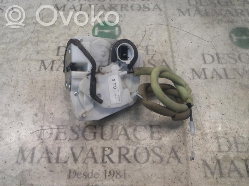 Mazda 2 Galinių durų spyna 