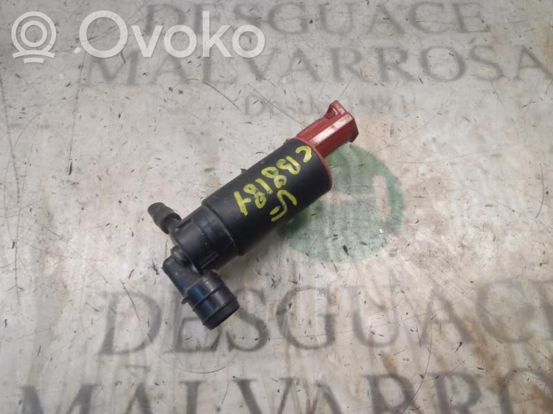 Land Rover Freelander Windscreen/windshield washer pump 