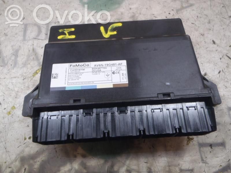 Muut ohjainlaitteet/moduulit   1829420,AV6N19G481AF,5WK49778G