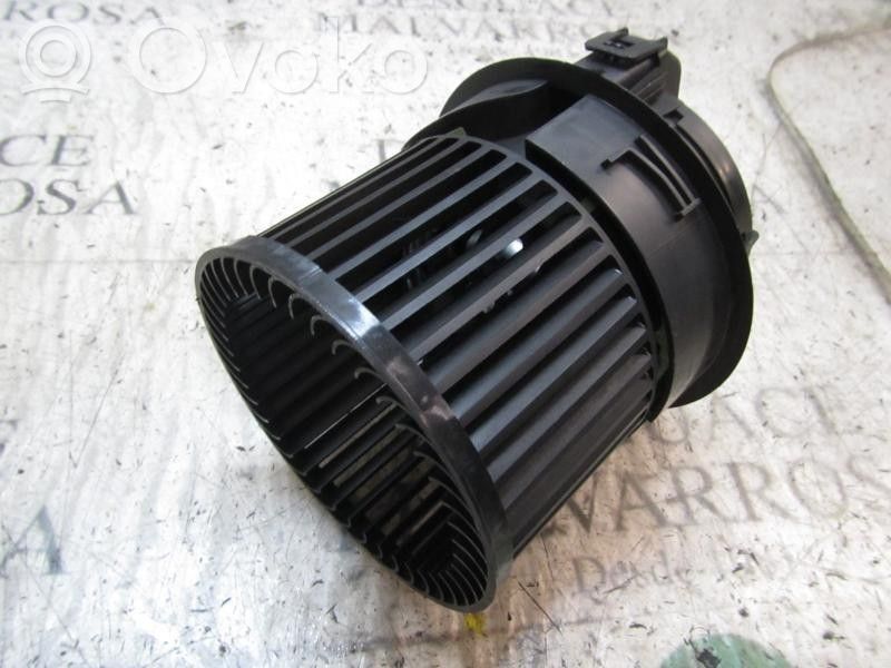 Peugeot 208 I Ventola riscaldamento/ventilatore abitacolo