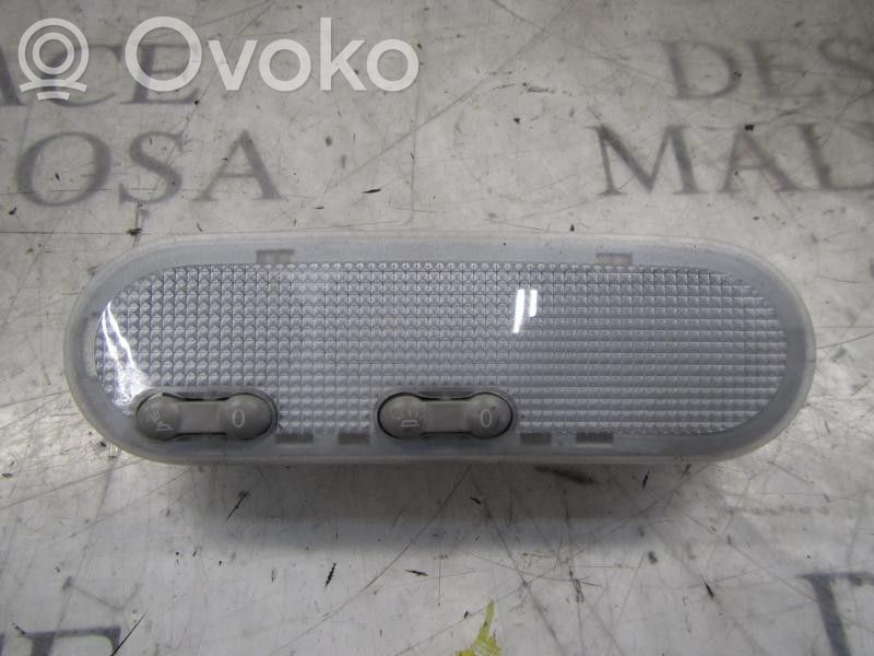 Renault Clio III Rivestimento della console di illuminazione installata sul rivestimento del tetto