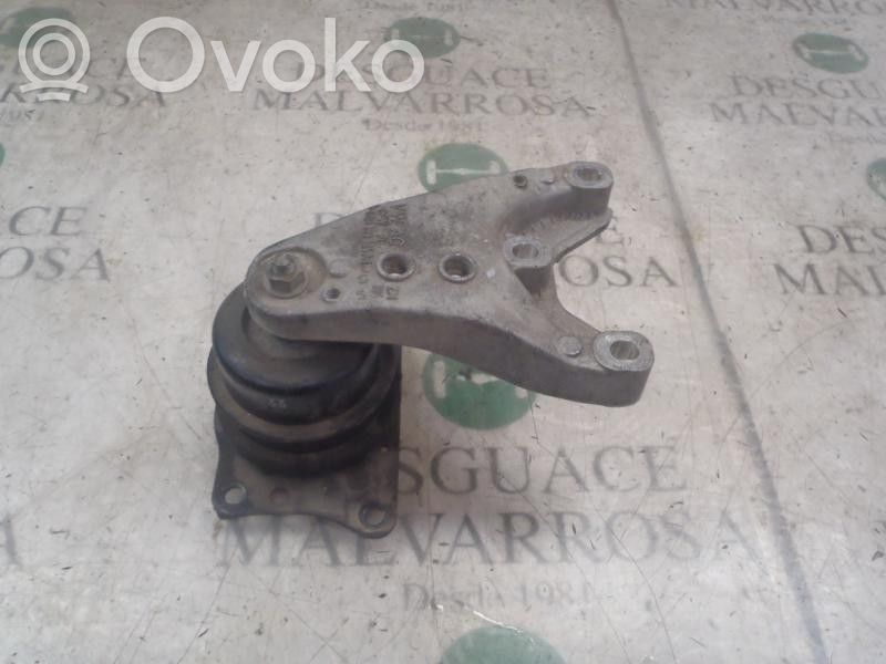 Skoda Fabia Mk2 (5J) Supporto di montaggio del motore