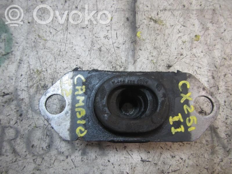 Nissan NV200 Gearbox mount 