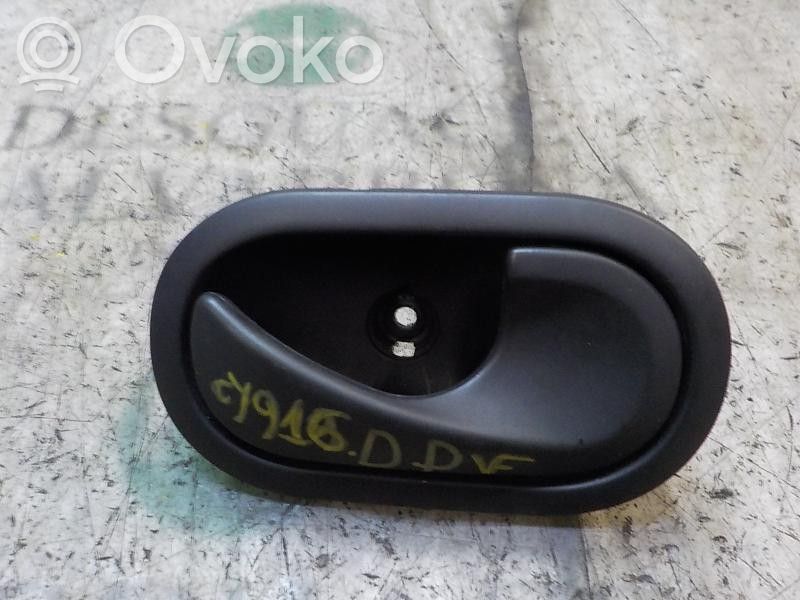 Renault Clio III Maniglia interna per portiera anteriore