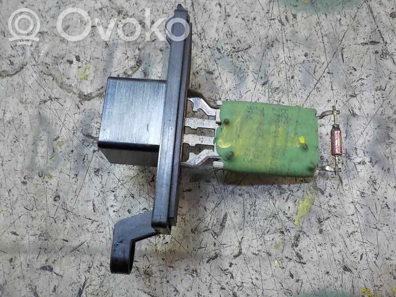 Lämpöpuhaltimen moottorin vastus   1804471