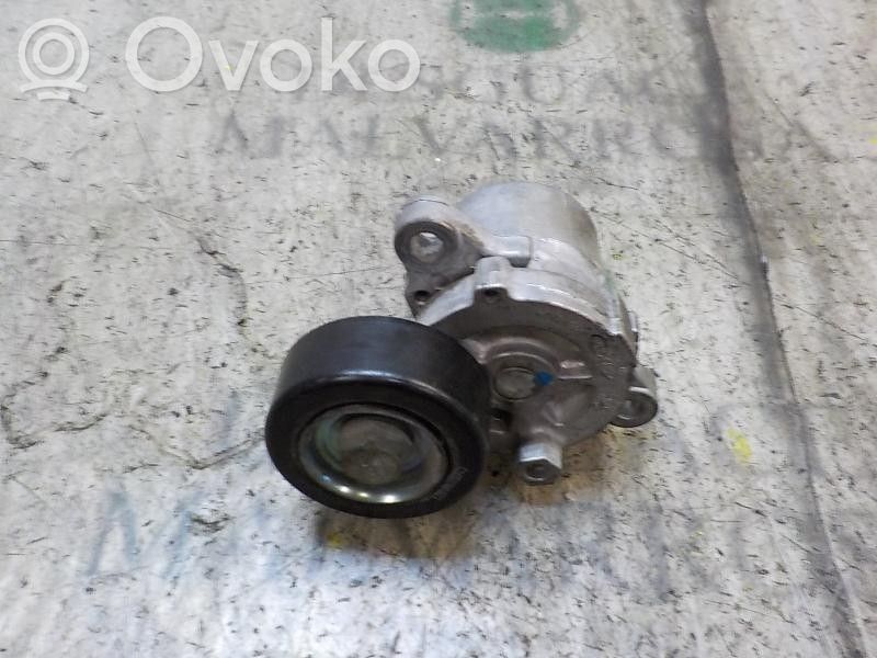 KIA Carens III Întinzător curea generator/alternator