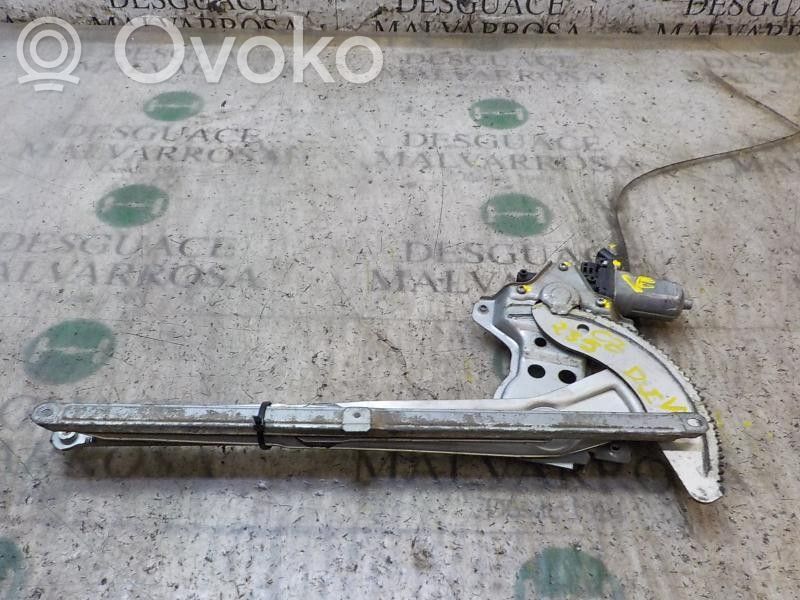 Fiat Sedici Manualny podnośnik szyby drzwi przednich 