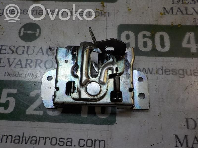 Tie down hook / loop   7934F9