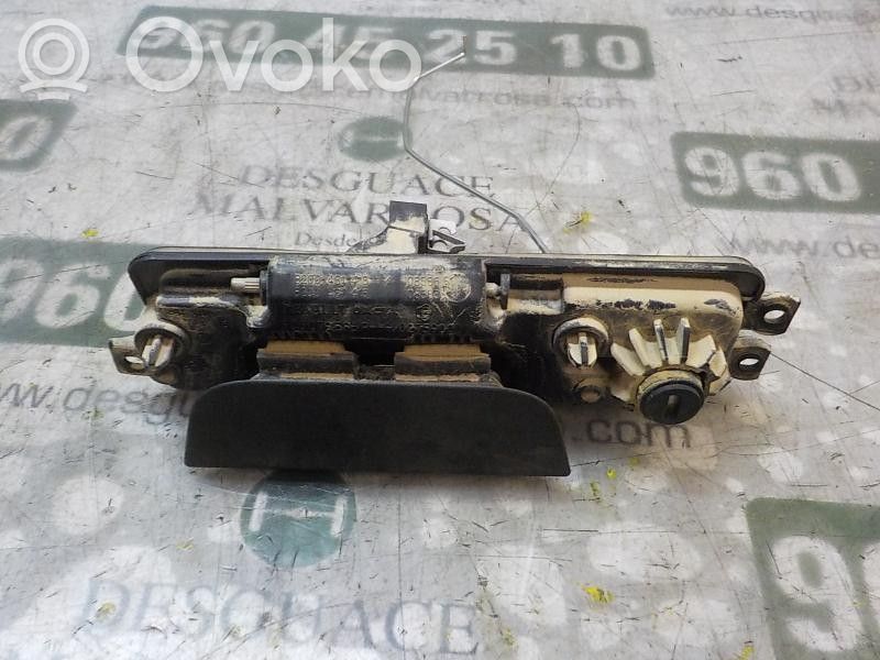 Takaoven ulkokahva   806067153R