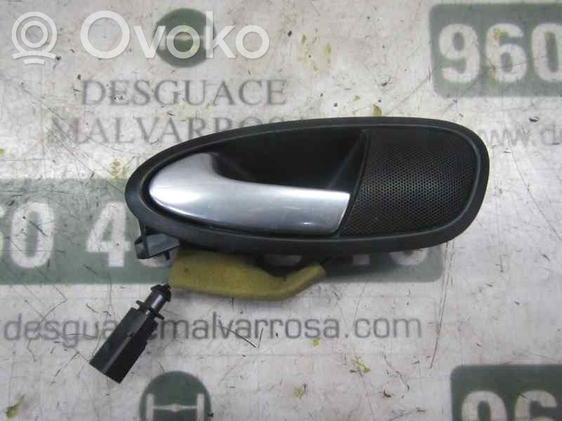 Seat Leon (1P) Manecilla interna puerta trasera 