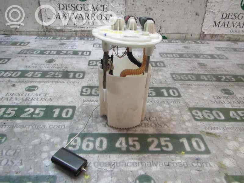 Pompă combustibil în rezervor   172020033R,172020033R