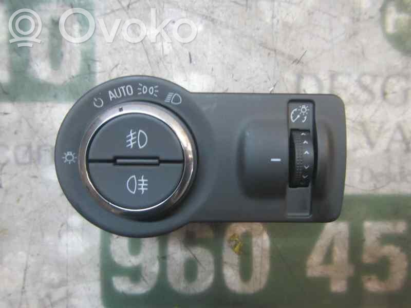 Interruptor de control del panel de luces   13268707,13268707