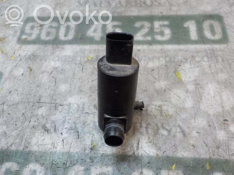 Fiat Sedici Pompa spryskiwacza szyby przedniej / czołowej 