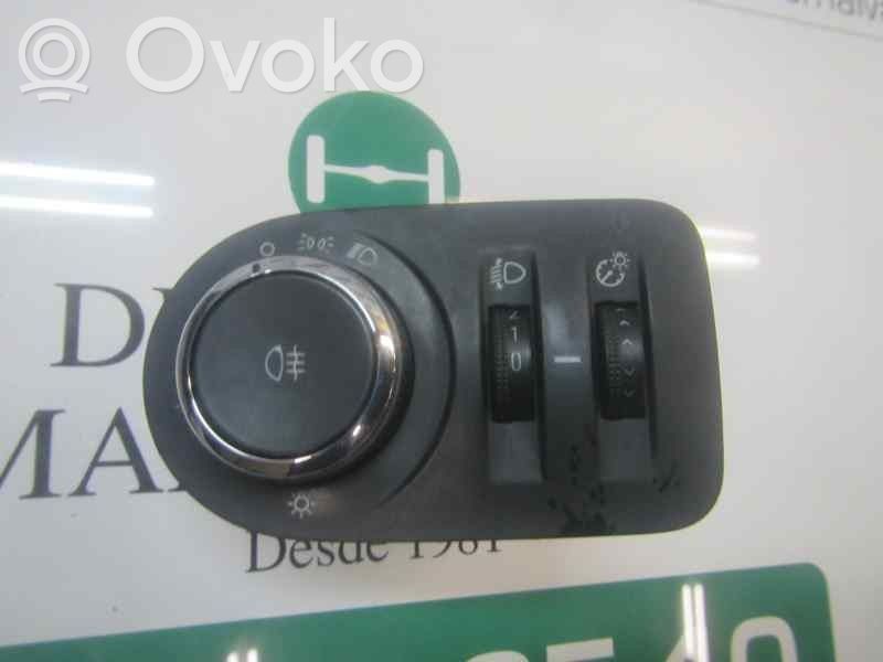 Panel lighting control switch   13310330