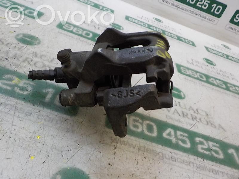 Caliper de freno delantero   410010121R