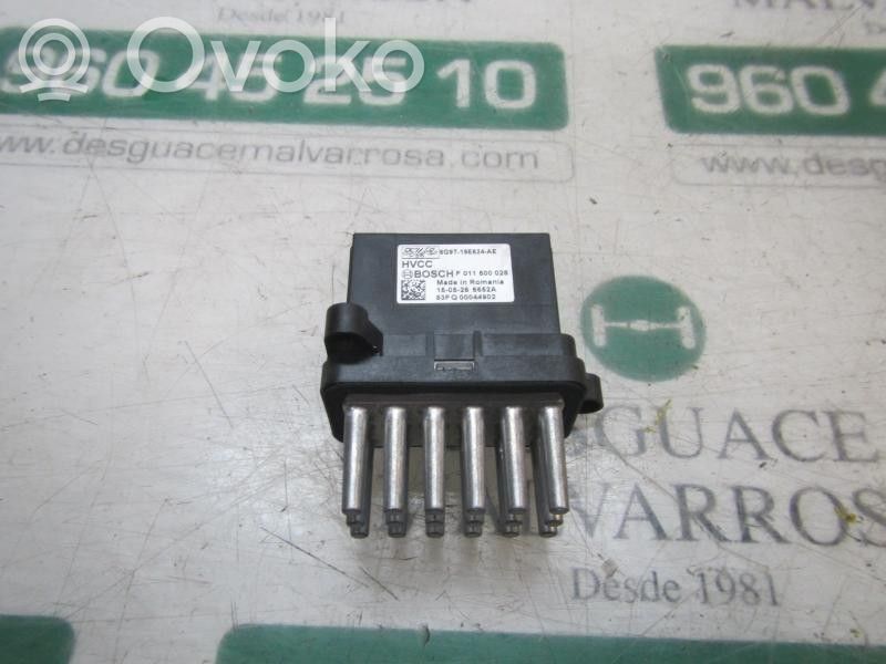 Ford Fiesta Motor aerotermă/rezistor ventilator 