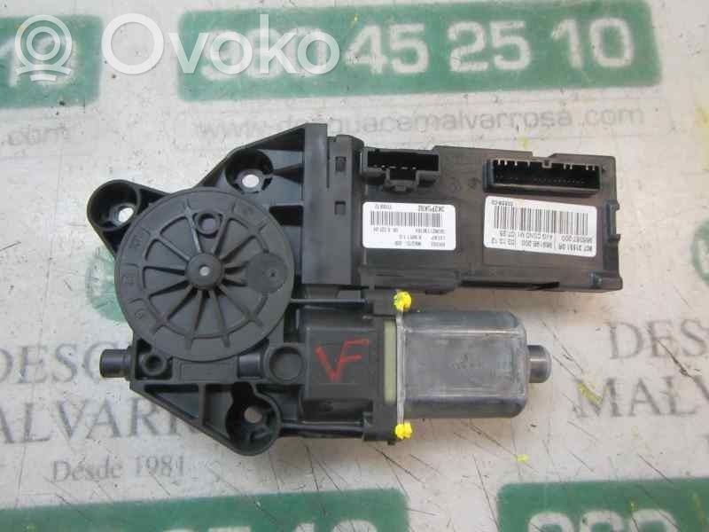 Renault Megane III Motor macara geam ușă față 