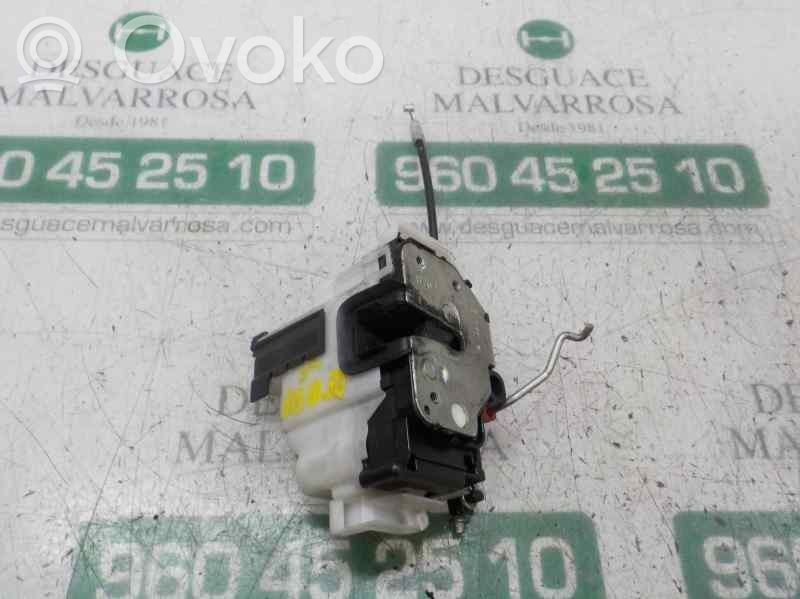 Fiat Fiorino Încuietoare ușă față 