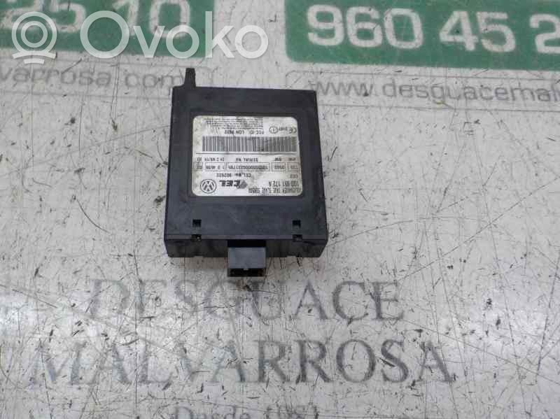 Sonstige Steuergeräte / Module   1Q0951172D,1Q0951172A