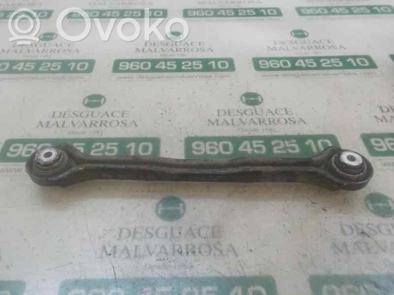 Brazo de suspensión trasero   33322406290