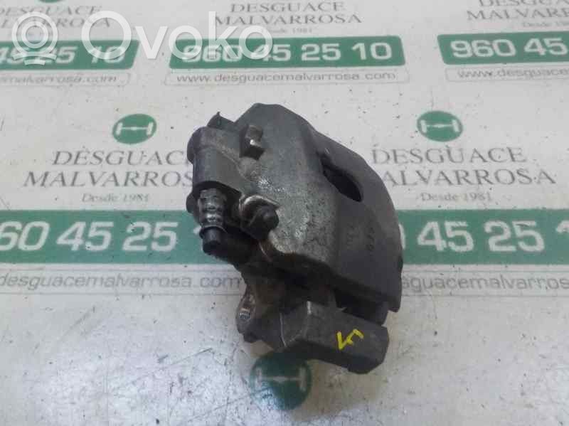 Caliper de freno delantero
