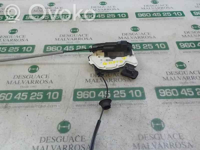 Cerradura de puerta trasera   5K4839016AF