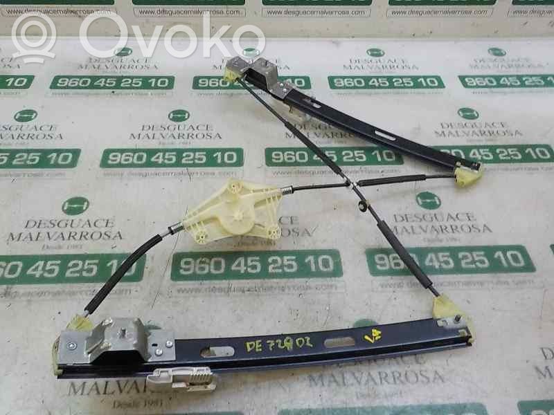 Regulador manual de la ventanilla delantera   5F4837461D