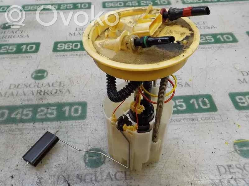 Ford Kuga II Bomba interna de combustible 