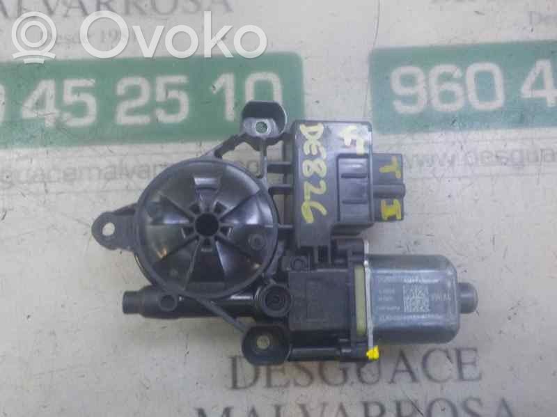 Seat Leon (5F) Elektryczny podnośnik szyby drzwi tylnych 