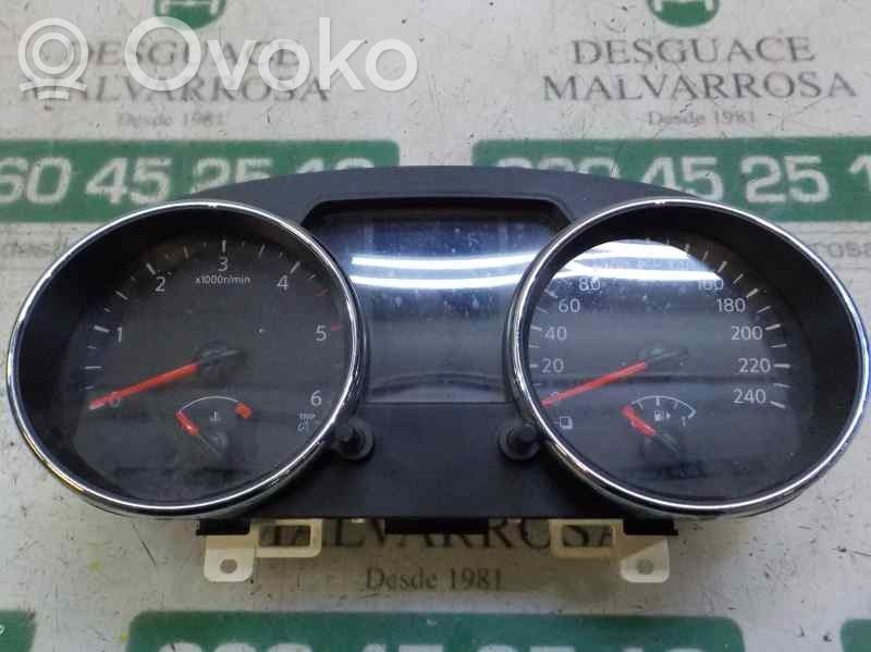 Nissan Qashqai Vitezometru (grup de instrumente)