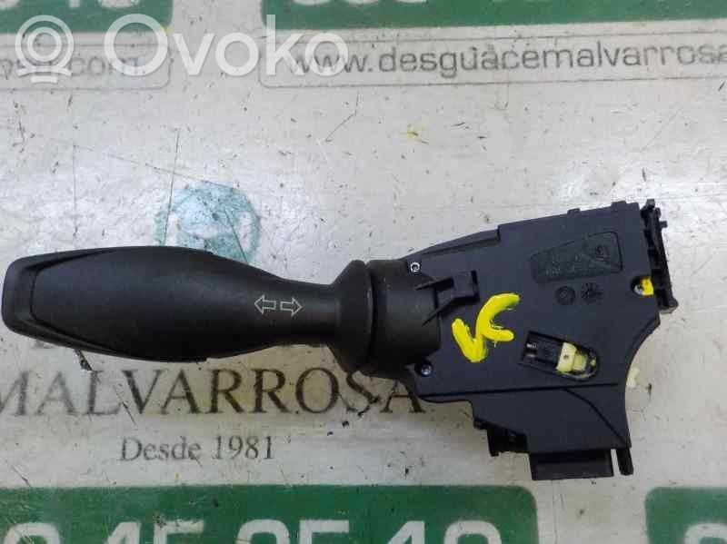 Commodo de clignotant   1682218