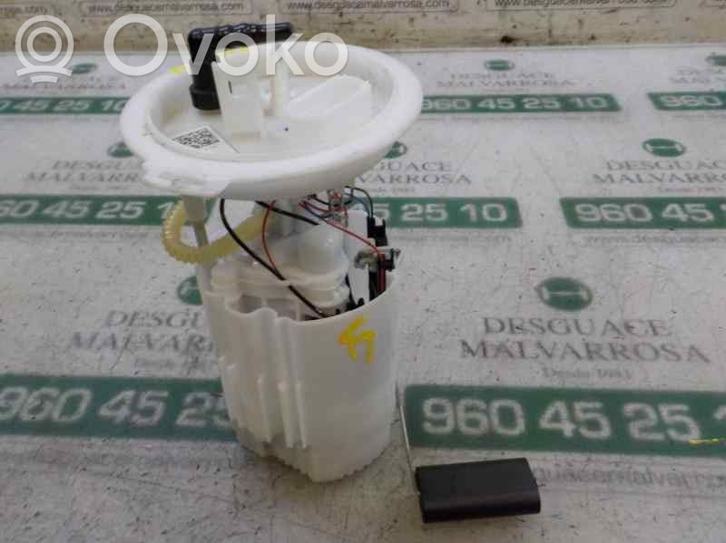 Skoda Fabia Mk3 (NJ) Pompă combustibil în rezervor 