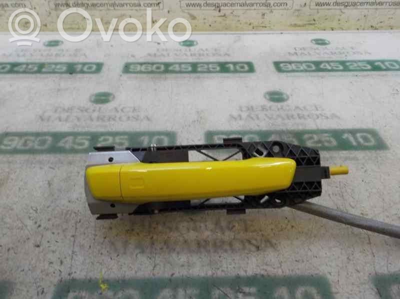 Manecilla externa puerta delantera   8V0837206AGRU