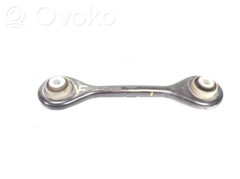 Brazo de suspensión trasero