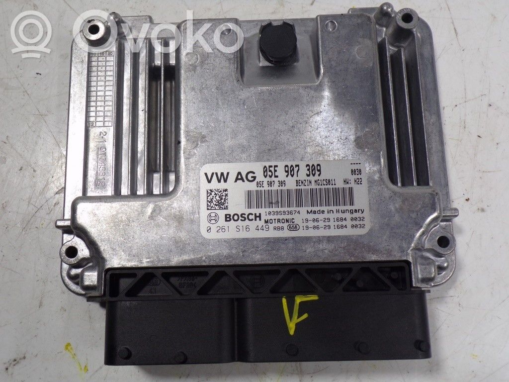 Audi A1 Engine control unit/module 