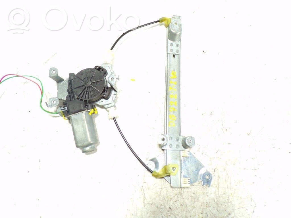 Nissan Qashqai Meccanismo di sollevamento del finestrino posteriore senza motorino