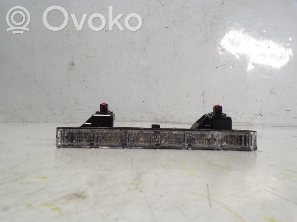 Toyota Auris E180 Luci posteriori