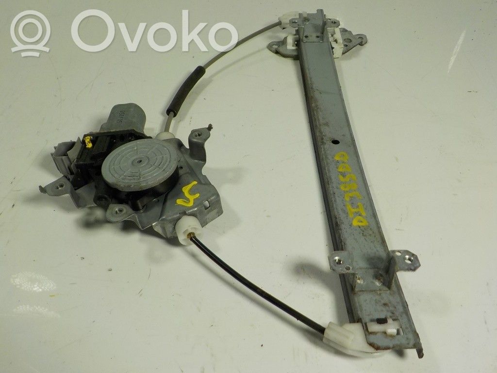 Nissan Juke I F15 Alzacristalli manuale della portiera anteriore