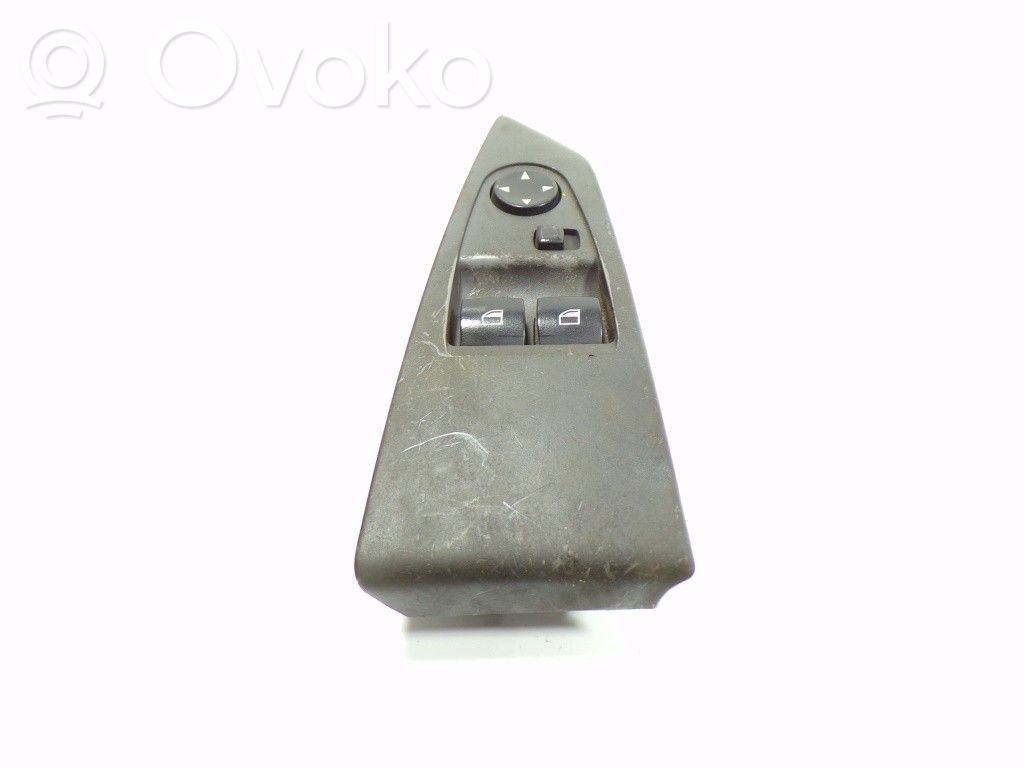 Electric window control switch   61316939126,6939126