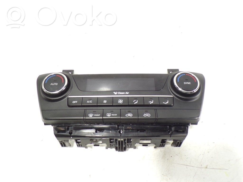 Hyundai Tucson TL Panel klimatyzacji 