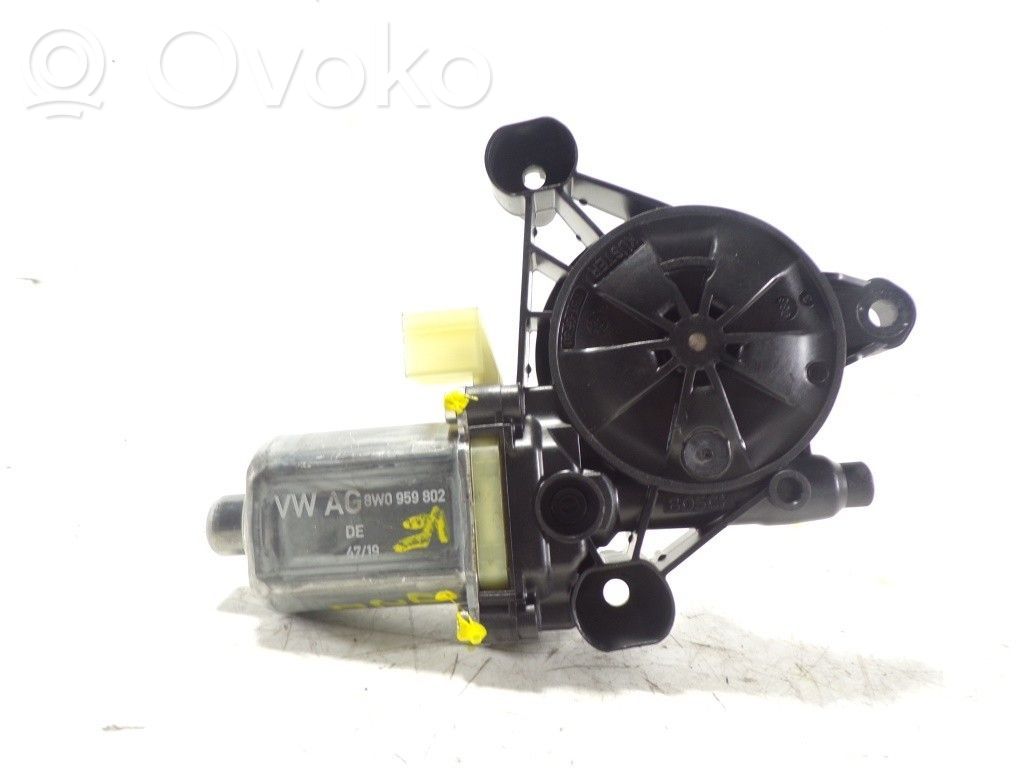 Regulador de ventanilla eléctrico de puerta delantera   8W0959802,8W0959802