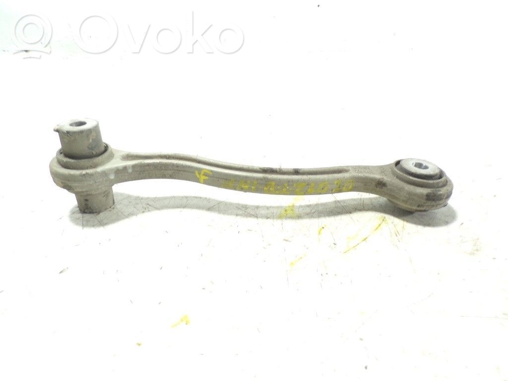 Mercedes-Benz C W204 Braccio di controllo sospensione posteriore 